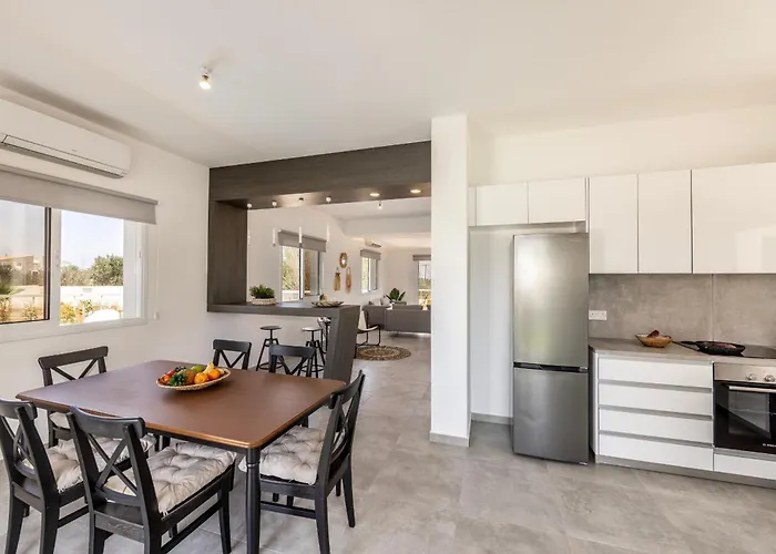 Bay View 6 * Ayia Napa