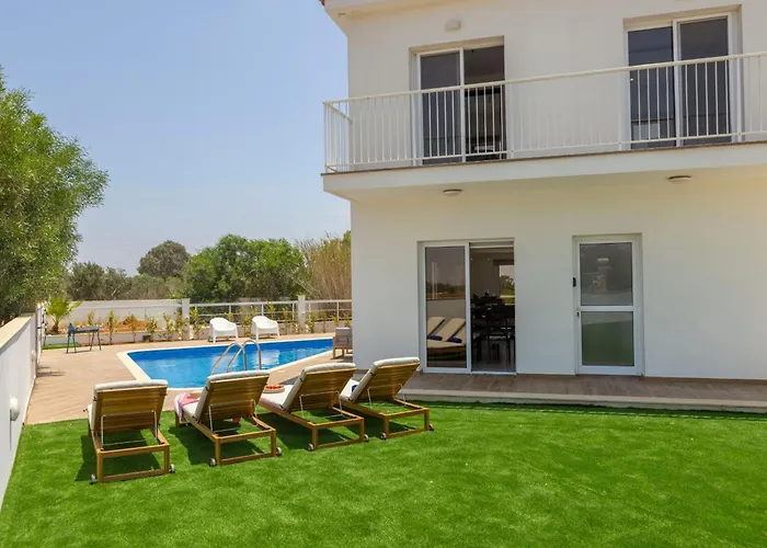 Bay View 6 * Ayia Napa